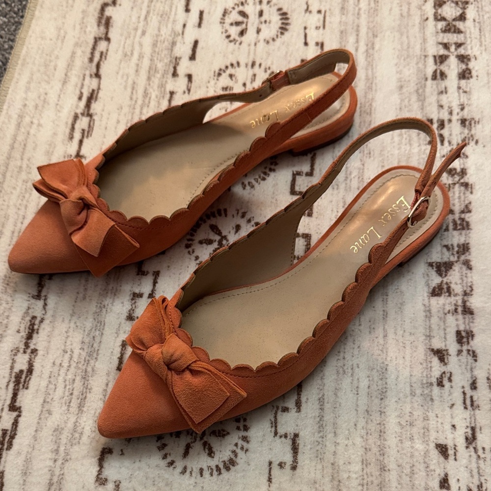 Essex Lane Pink Scalloped Bow Flats - girly and romantic - Picture 2 of 5
